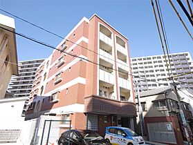 ラ・コルダ西小倉  ｜ 福岡県北九州市小倉北区竪町2丁目（賃貸マンション1LDK・1階・50.17㎡） その1