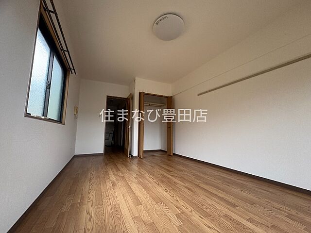 洋室