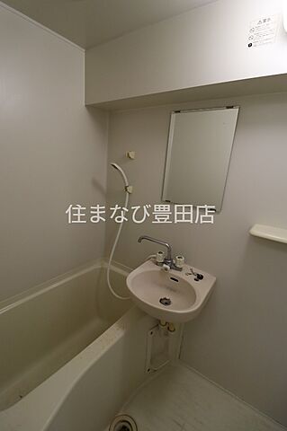 浴室