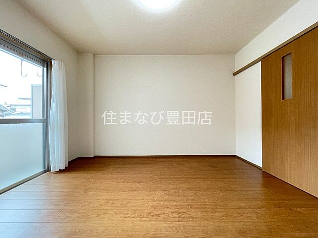 洋室