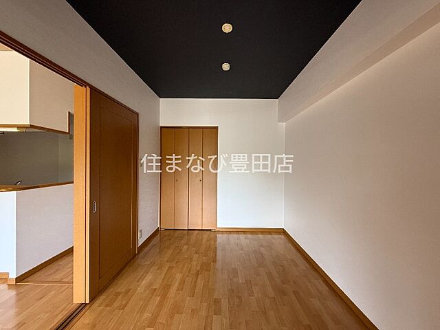 洋室