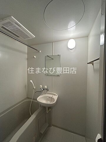 浴室