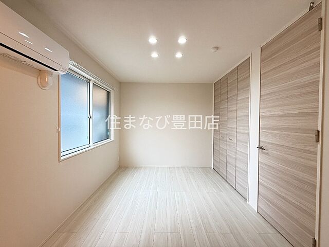 寝室