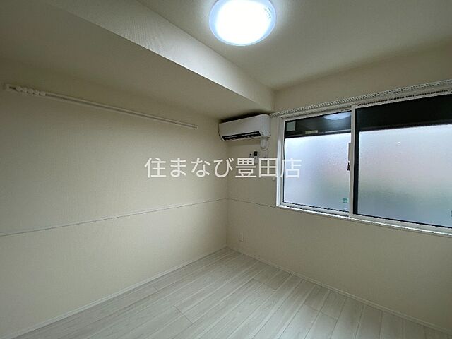 寝室