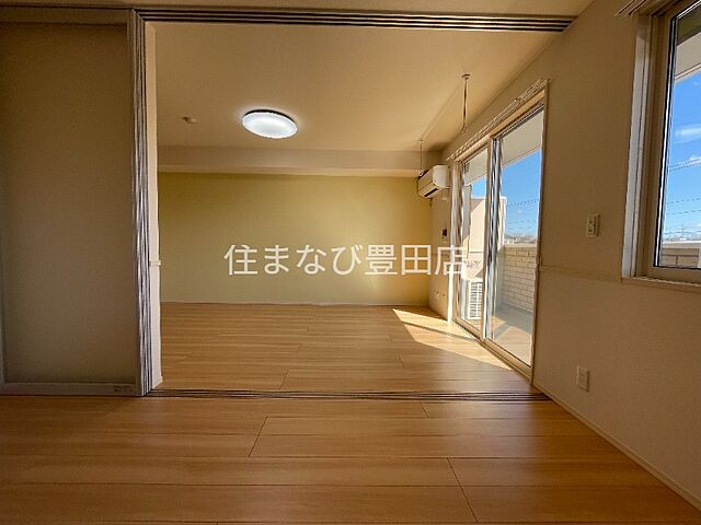 洋室