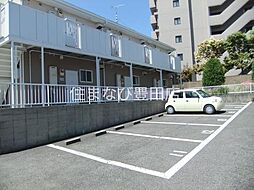 7 / 18