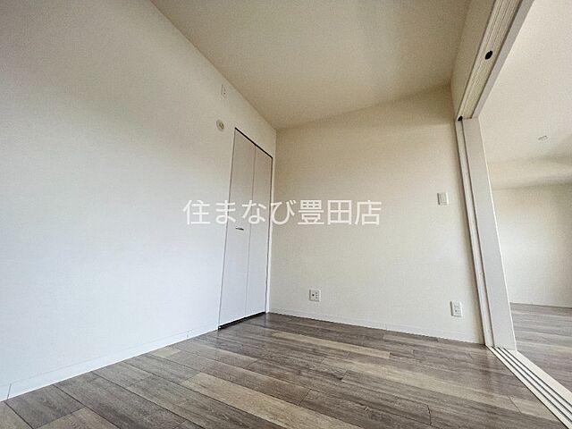 洋室