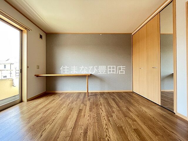 洋室
