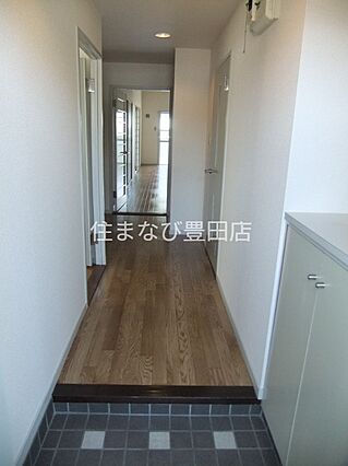 クインズヒル日南_内装_7