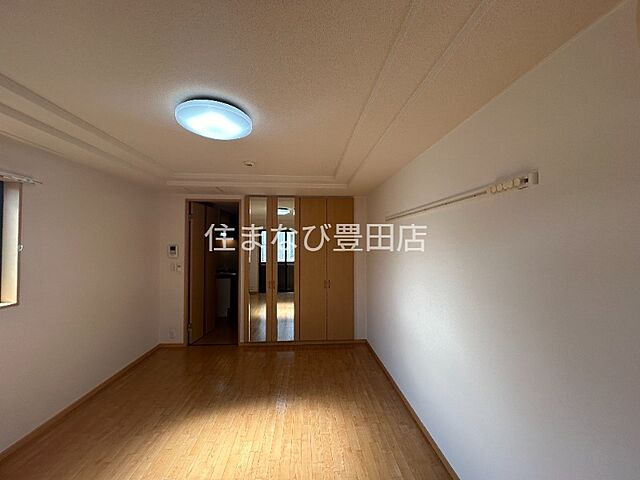 洋室