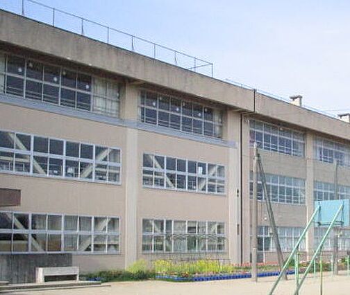 津市立藤水小学...