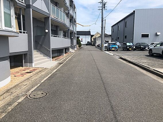 前面道路1