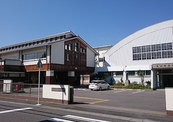 亀山市立亀山中...