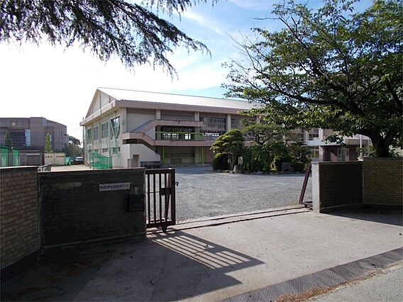 松阪市立殿町中...