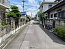 その他：閑静な住宅街に佇むこの土地。穏やかな時間が流れる環境で、新しい暮らしを始めてみませんか。前面道路は車の通行も少なく、お子様との散歩も安心です。