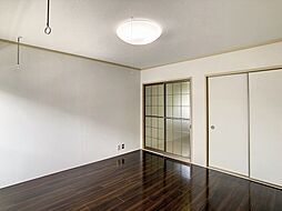 エントピア 205号室 2階1Kの室内