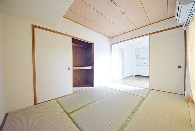 寝室