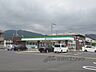 周辺：ファミリーマート　貴生川駅前店まで140メートル