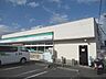 周辺：ファミリーマート　甲賀駅前店まで10メートル