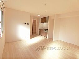 近江鉄道近江本線 五箇荘駅 徒歩15分の賃貸アパート 1階1LDKのリビング/ダイニング