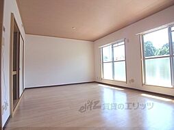 JR東海道・山陽本線 栗東駅 徒歩13分の賃貸マンション 1階2LDKのリビング/ダイニング