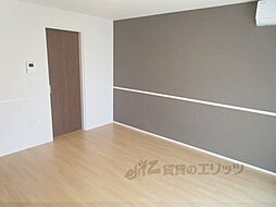 ルトゥール野村 1階1Kのリビング/ダイニング