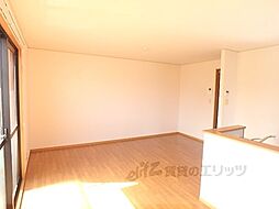 クレール唐崎 B202 2階2LDKのリビング/ダイニング