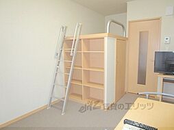 レオパレスひまわり 2階1Kのリビング/ダイニング