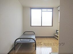 レジデンス岡本 208 2階ワンルームのリビング/ダイニング