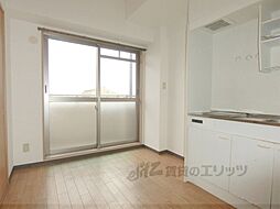 シャインローヤル 5階1DKのリビング/ダイニング