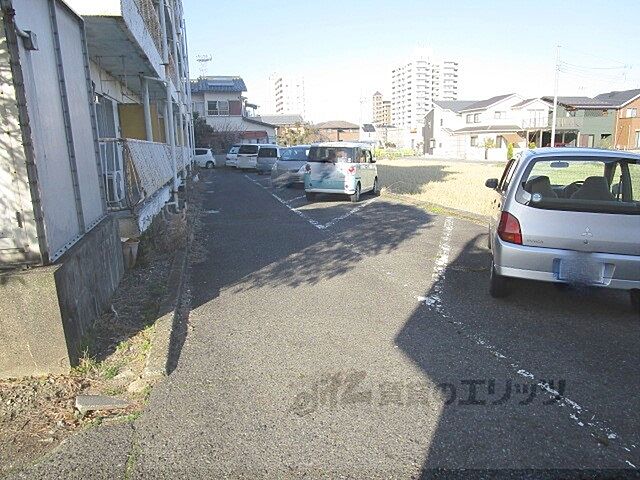 16 / 20