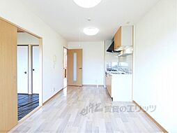 JR東海道・山陽本線 安土駅 徒歩6分の賃貸マンション 1階2LDKのリビング/ダイニング