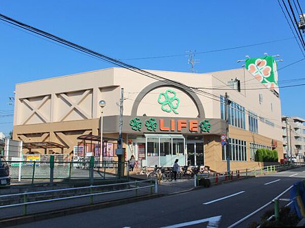 画像19:【スーパー】ライフ 赤塚店まで836ｍ