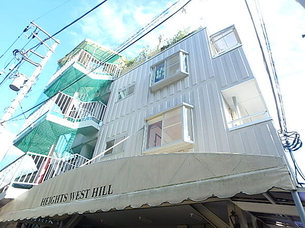 東京都北区西が丘1丁目(賃貸マンション1LDK・2階・42.78㎡)の写真 その1