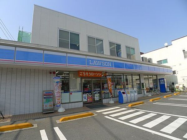 【コンビニエンスストア】ローソン 前野町六丁目店まで309ｍ