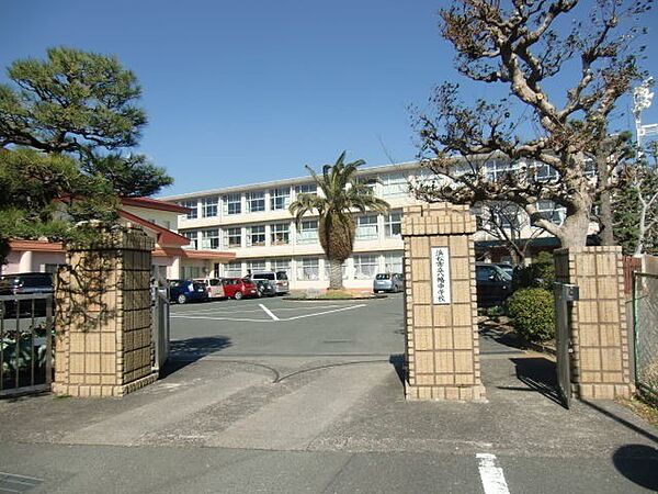 画像29:浜松市立八幡中学校 1358m