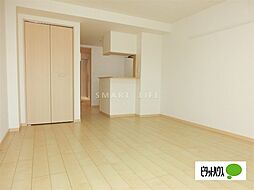 ブリリアント　テラス 4階ワンルームのリビング/ダイニング