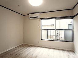 タウニー五香　102号室 102 1階1Kのリビング/ダイニング