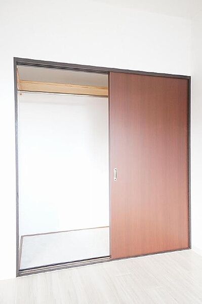 apartment 栃木県足利市小俣町
小俣町の賃貸情報を見る
物件地図