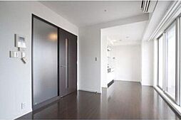 都営大江戸線 本郷三丁目駅 徒歩1分の賃貸マンション 12階1SLDKのリビング/ダイニング