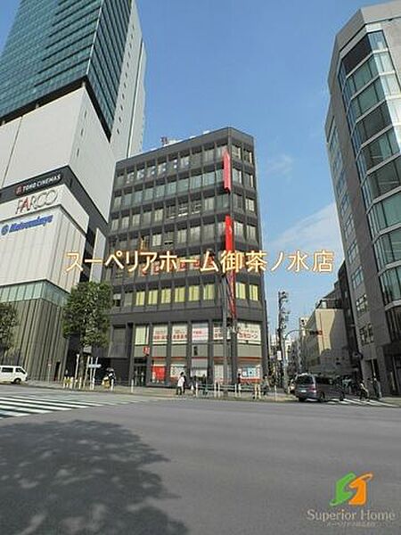 画像22:三菱UFJ信託銀行 上野支店 245m