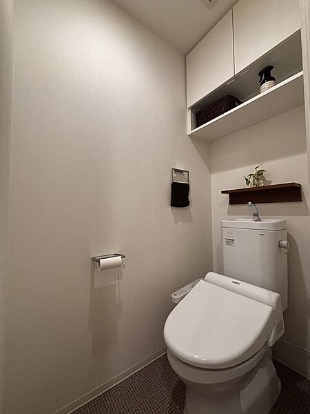 トイレを拡大表示