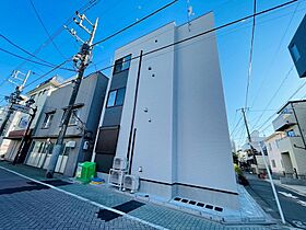 Life snap千住 301 ｜ 東京都足立区千住緑町２丁目22-10（賃貸アパート1DK・3階・25.04㎡） その1