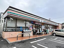 セブンイレブン 足立古千谷本町3丁目店（710m）