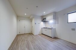 robot home 千住大橋 1階1LDKのリビング/ダイニング