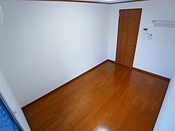 東武伊勢崎線 梅島駅 徒歩7分の賃貸アパート 3階1Kのリビング/ダイニング