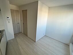 LAUREL西新井栄町 302 3階ワンルームのリビング/ダイニング