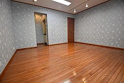 プロメテール 地下1階ワンルームのリビング/ダイニング