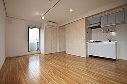 TERZO CASA 3階1Kのリビング/ダイニング