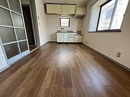京王線 仙川駅 徒歩7分の賃貸アパート 2階2DKのリビング/ダイニング